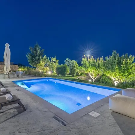Spartakos Luxury Villa 7 Koukounaria Exterior photo