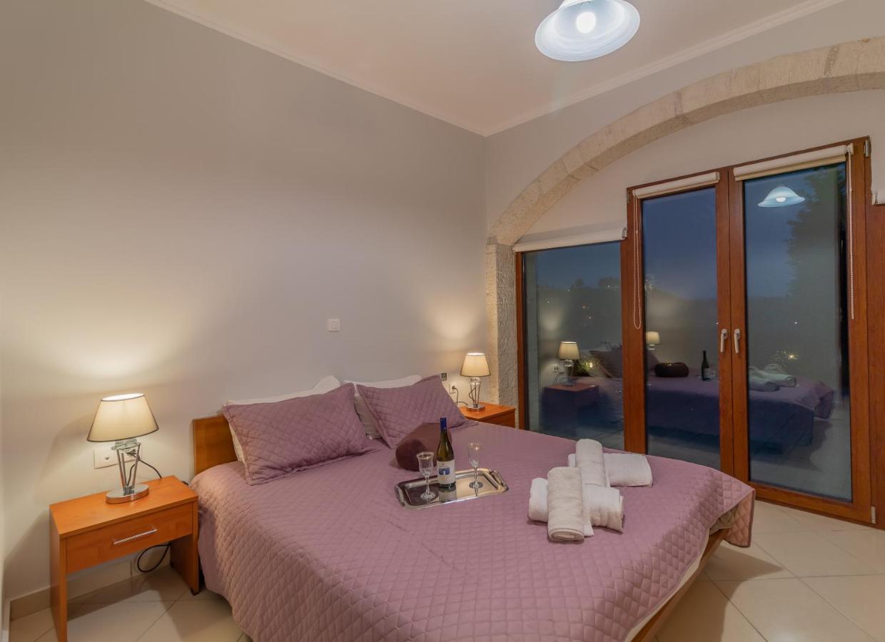 Spartakos Luxury 7 Villa