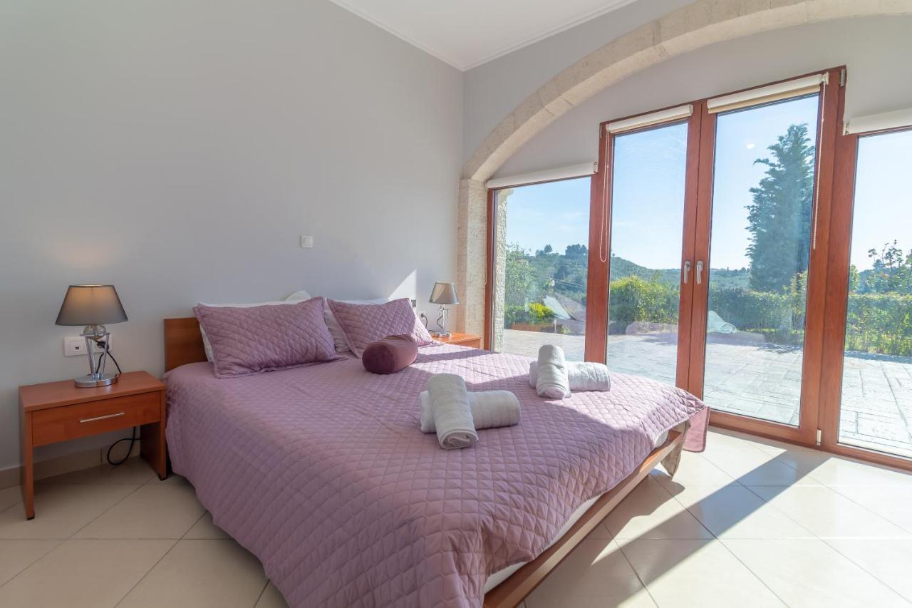 Villa Spartakos Luxury 7 Koukounaria