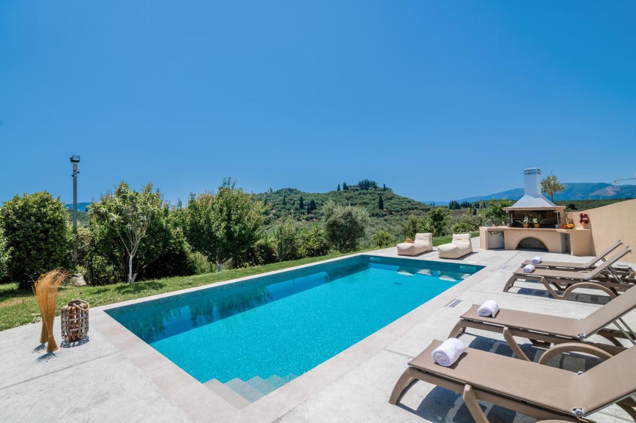 Spartakos Luxury 7 Villa